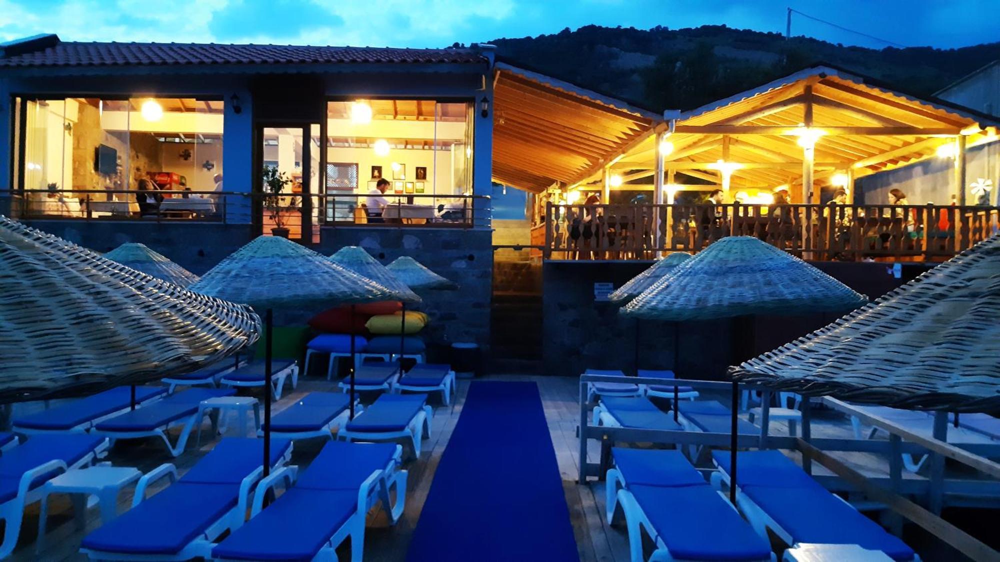 Assos Nazan Motel Restoran Beach Sokakagzi Exterior foto